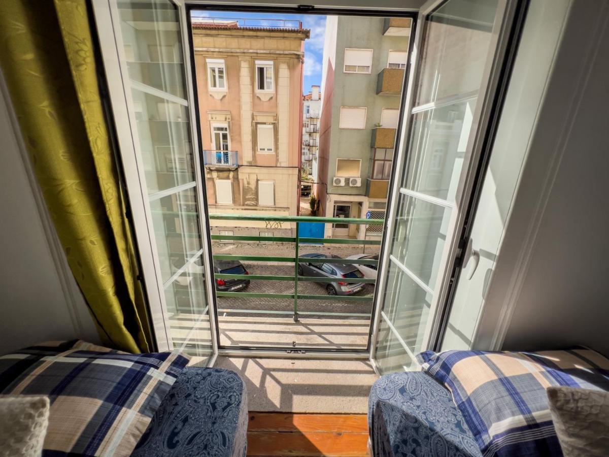Fortune Guest House Lisbona Esterno foto