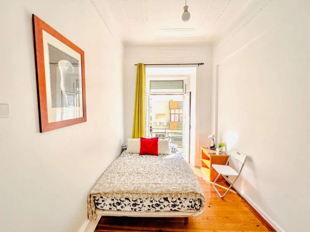 Fortune Guest House Lisbona Esterno foto