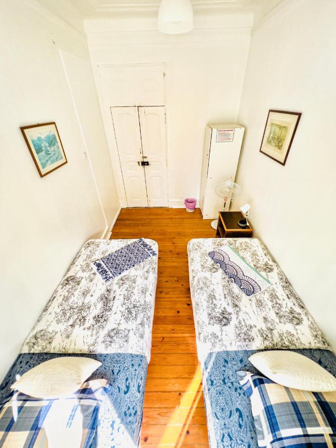 Fortune Guest House Lisbona Esterno foto